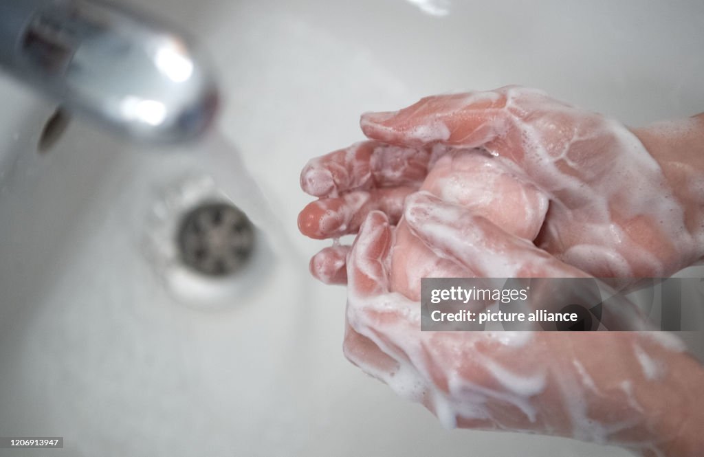 Coronavirus - Washing hands