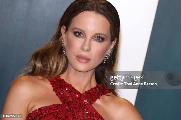 Kate Beckinsale attends the 2020 Vanity Fair Oscar Party at Wallis Annenberg Center for the Performing Arts on February 09, 2020 in Beverly Hills,...