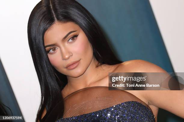 Kylie Jenner attends the 2020 Vanity Fair Oscar Party at Wallis Annenberg Center for the Performing Arts on February 09, 2020 in Beverly Hills,...