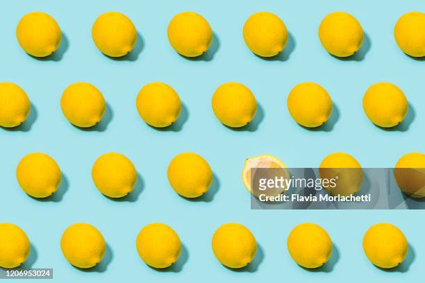 lemon pattern - lemon pattern stock-fotos und bilder
