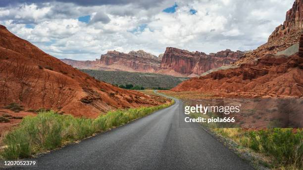 summer vacations in usa outdoors: driving the highways of great south west - nevada stock pictures, royalty-free photos & images