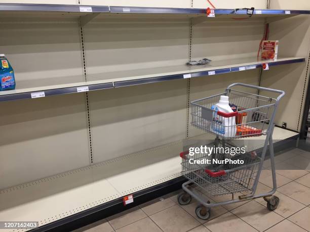 Store Self Clean Self Cleaning Toilet Photos and Premium High Res Pictures - Getty Images