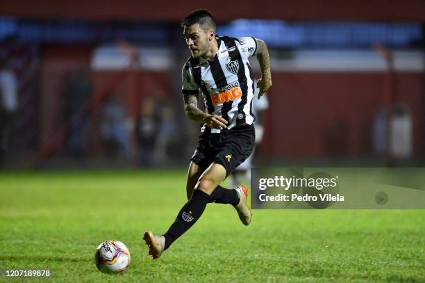 Nathan of Atletico MG controls the ball during a match between Villa Nova and Atletico MG as part of the Minas Gerais State Championship 2020, to be...