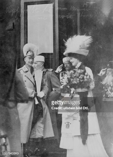 The crown prince couple Friedrich Wilhelm Victor August Ernst, crown prince of the German Empire and of Prussia, from 1919 Wilhelm Prince of Prussia....