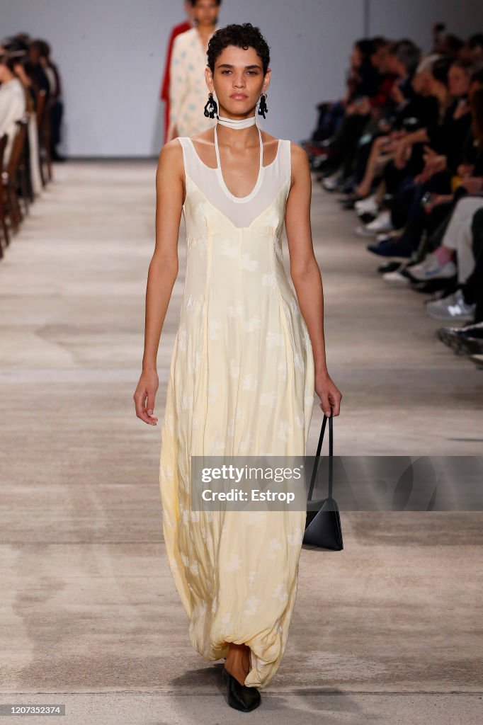 Jil Sander - Runway - Milan Fashion Week Fall/Winter 2020-2021