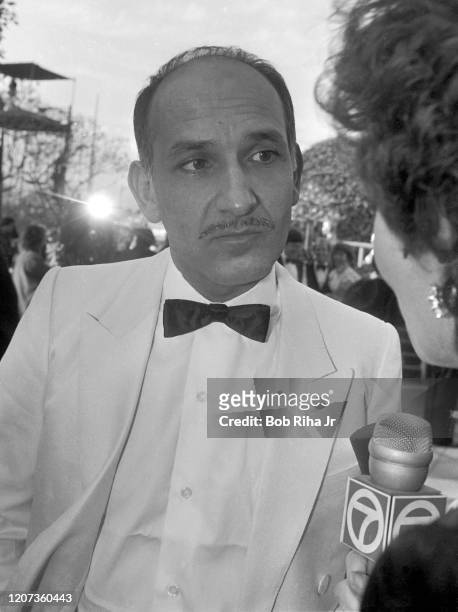 Ben Kingsley arrives during the 55th Annual Academy Awards at the Dorothy Chandler Pavilion, April 11, 1983 in Los Angeles, California.