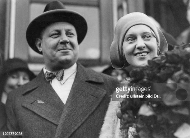 29 Gussy Holl Stock Photos, HighRes Pictures, and Images Getty Images