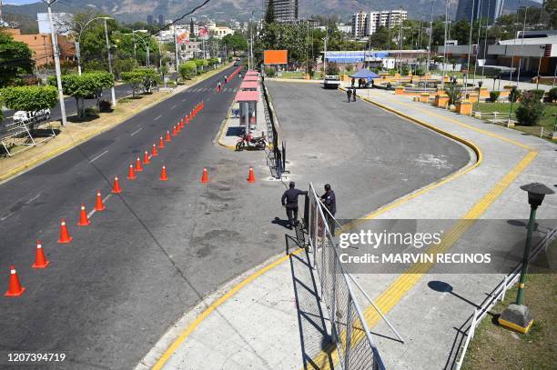105 Convention Center In San Salvador Stock Photos, High-Res Pictures