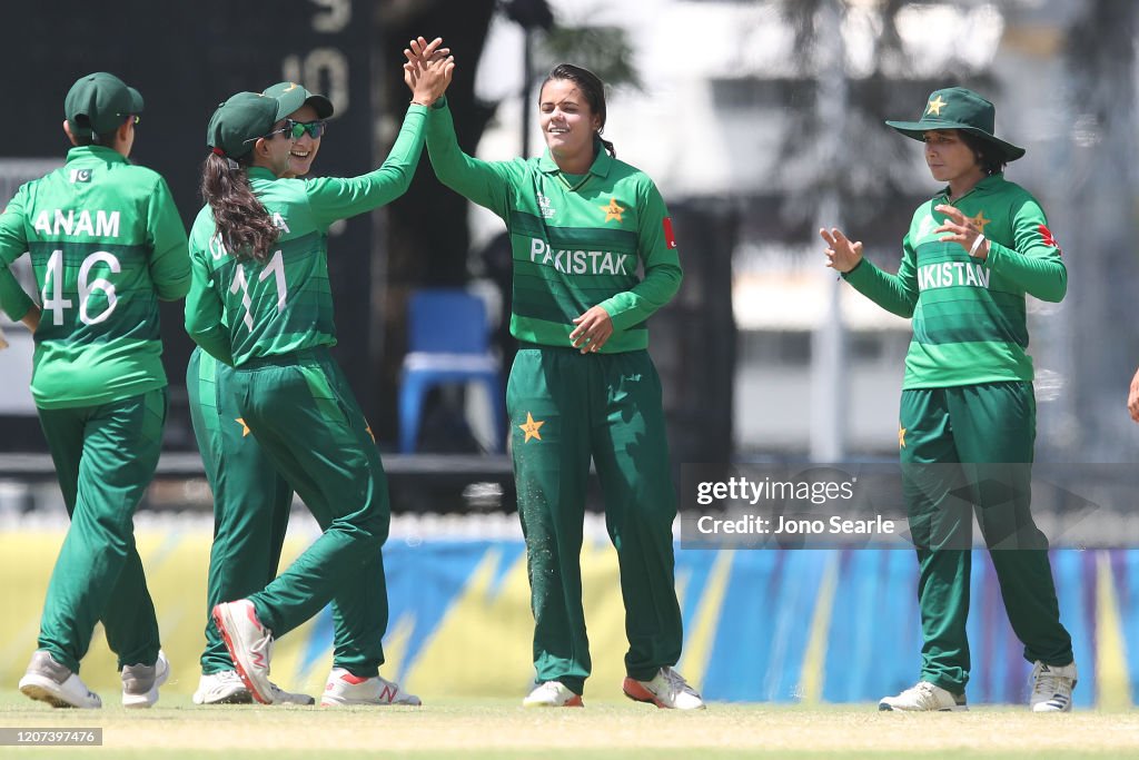 Bangladesh v Pakistan - Warm Up Match: ICC Women's T20 Cricket World Cup