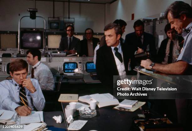 Gary Collins, Ed Nelson, Robert Culp, extras appearing in the ABC tv movie 'Houston, We've Got a Problem'.