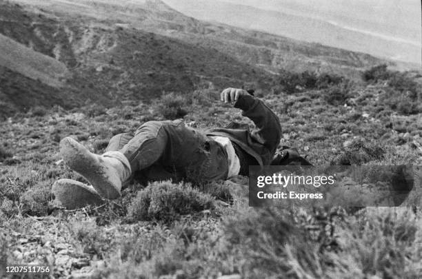The body of a Republican soldier killed on the Aragon front during the Spanish Civil War at the Battle of Teruel on 21st December 1937 near Teruel,...