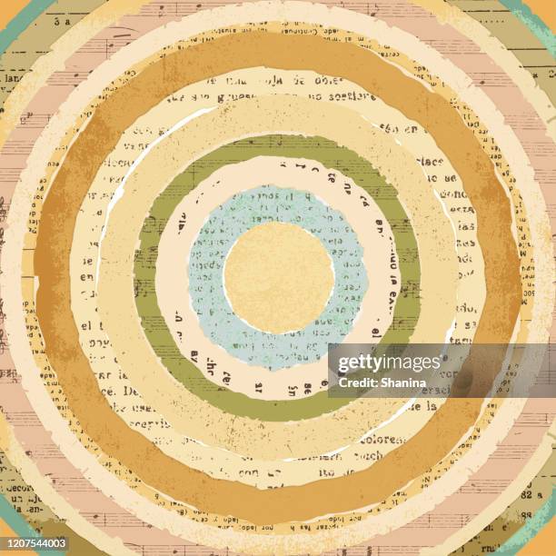 円形ヴィンテージ破れた論文コラージュの背景 - 合成点のイラスト素材／クリップアート素材／マンガ素材／アイコン素材