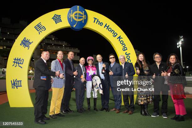 Princess Chee 278 Wai Yin Wong Stock Photos, High-Res Pictures, and Images - Getty Images
