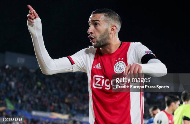 Hakim Ziyech of AFC Ajax talks to fans of AFC Ajax during the UEFA Europa League football match played between Getafe CF and Ajax at Coliseum Alfonso...