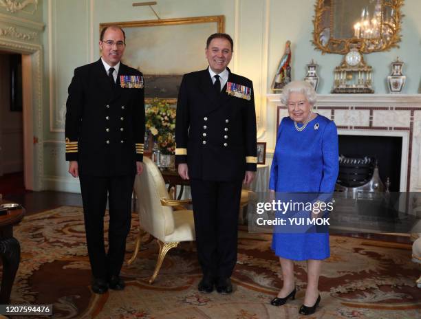 69 Hms Lively Stock Photos, HighRes Pictures, and Images Getty Images