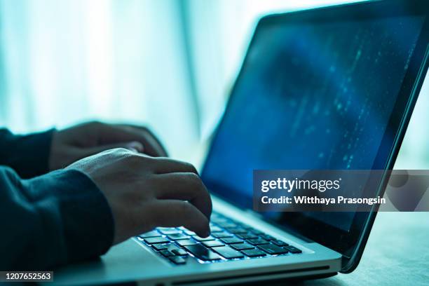 who knows what a hacker can do with your information - liar stock pictures, royalty-free photos & images