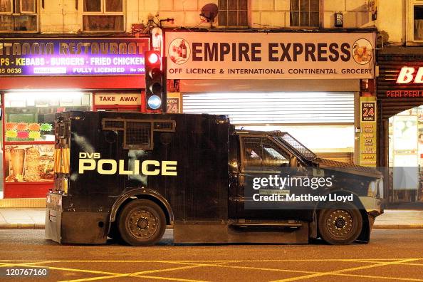 Hackney Riot Bus Police Jenkel riot vehicles patrol Hackney centre to prevent... News ...