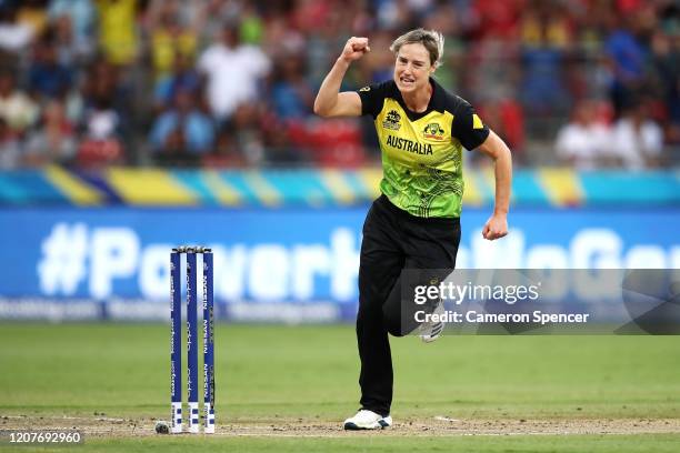 Ellyse Perry of Australia celebrates dismissing Shafali Verma of India during the ICC Women's T20 Cricket World Cup match between Australia and India...