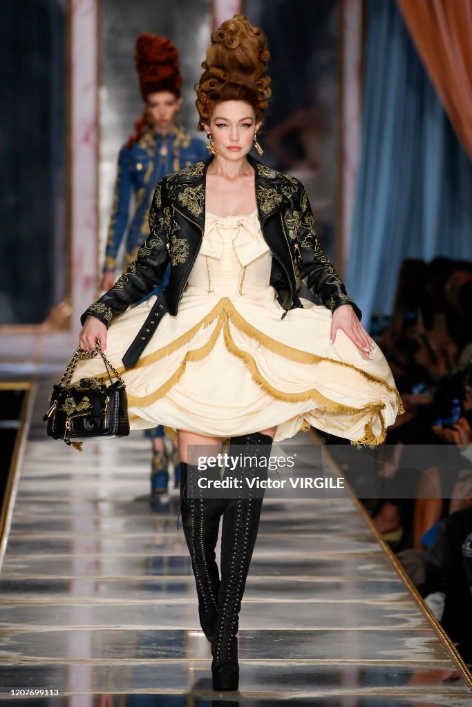 Moschino - Runway - Milan Fashion Week Fall/Winter 2020-2021