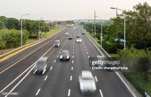 traffic city scape and network connection concept - voiture autonome photos et images de collection