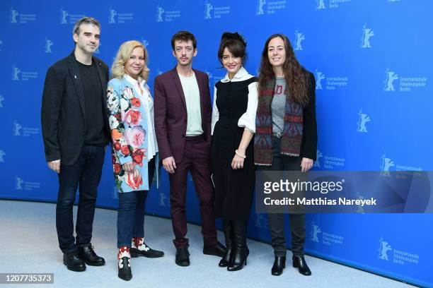 Daniel Hendler, Cecilia Roth, Nahuel Perez Biscayart, Erica Rivas and director Natalia Meta attend the "The Intruder" photo call during the 70th...