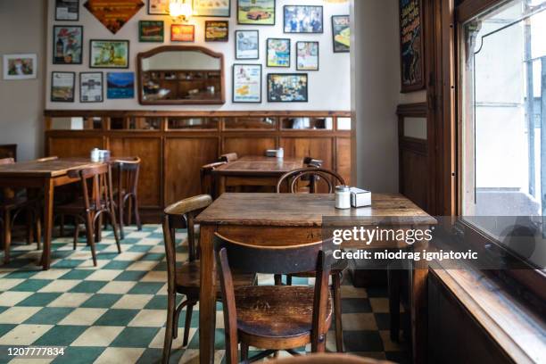interior of traditional coffee shop in buenos aires - herança imagens e fotografias de stock