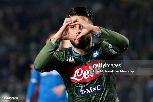 Lorenzo Insigne of Napoli celebrates after scoring the first goal of his team from the penalty spot to level the game at 1-1 during the Serie A match...