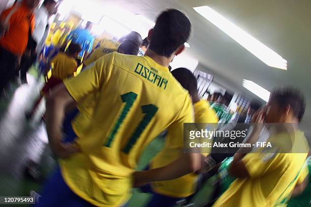 Oscar of Brazil prepares for the FIFA U-20 World Cup 2011 round of 16 match between Brazil and Saudi Arabia at Estadio Metropolitano Roberto Melendez...