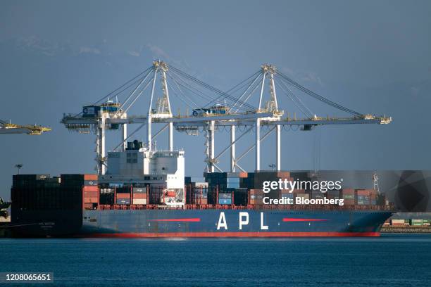 Deltaport Photos and Premium High Res Pictures - Getty Images