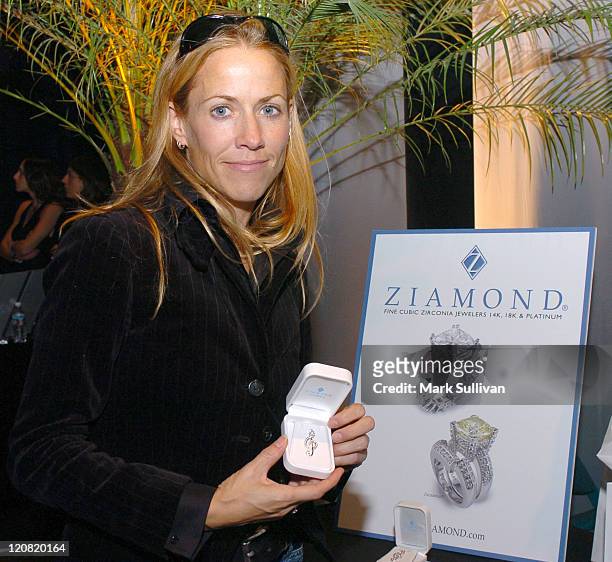 Sheryl Crow during Backstage Creations - 2004 Billboard Music Awards - The Talent Retreat - Day Two at Grand Garden Arena at The MGM Grand Hotel in...