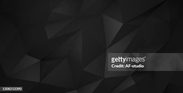 bildbanksillustrationer, clip art samt tecknat material och ikoner med abstrakt triangulär bakgrund - black background