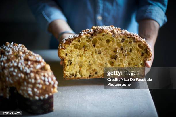 sweet bread - colomba pasquale - sweet bread stockfoto's en -beelden