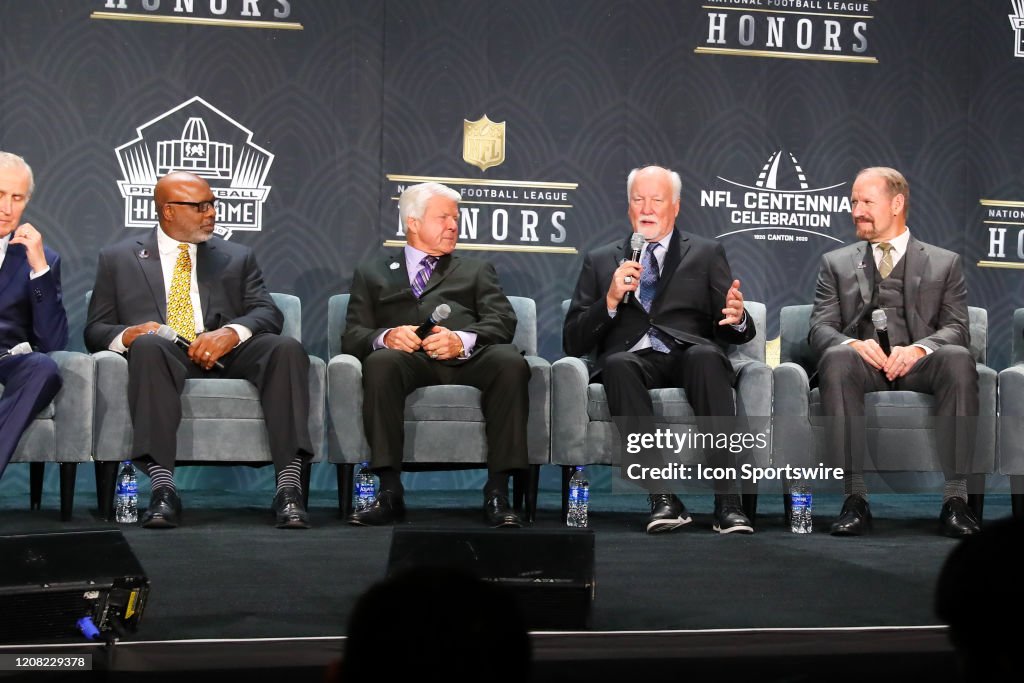 NFL: FEB 01 NFL Honors Hall of Fame