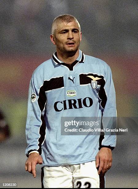 Fabrizio Ravanelli of Lazio in action during the Serie A match