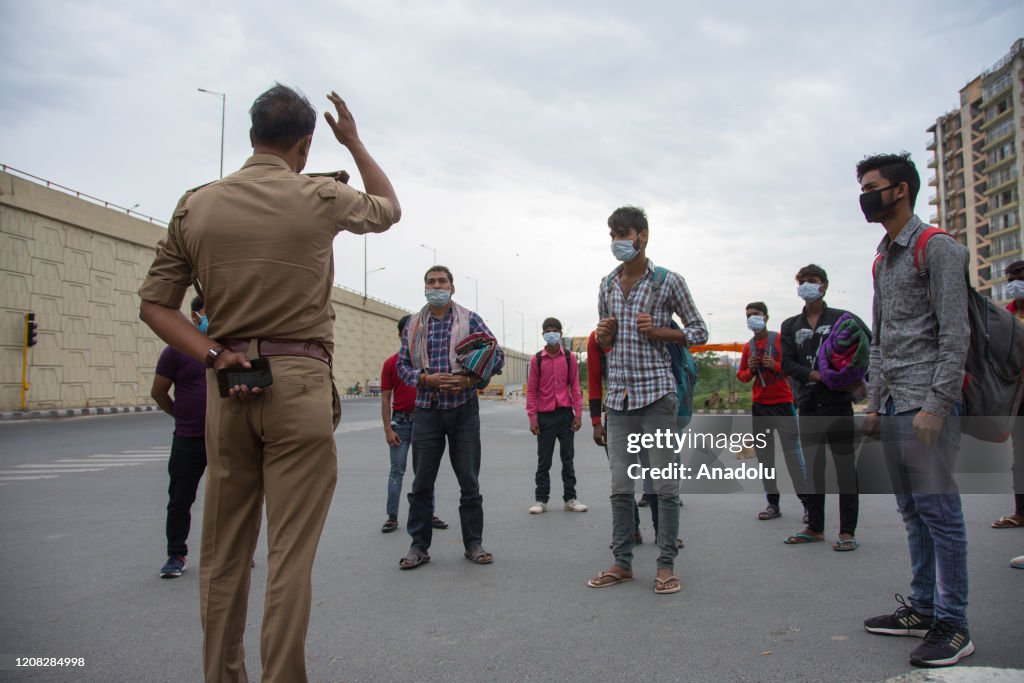 India's migrant labour stranded in Delhi