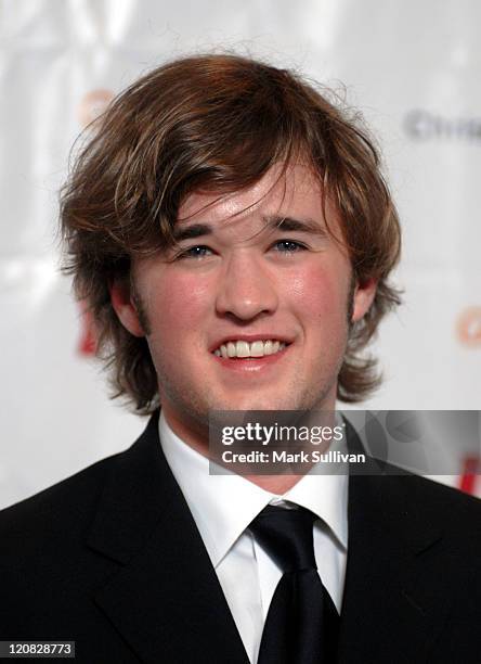 Haley Joel Osment during Making Magic Happen: The 3rd Annual Los Angeles Gala for the Christopher and Dana Reeve Foundation at Century Plaza Hotel in...