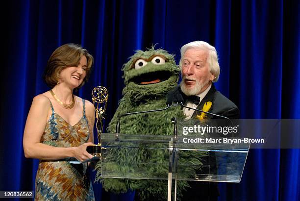 Cheryl Henson with Oscar the Grouch and Caroll Spinney, Recipient of the Lifetime Achievement Award at the 33rd Annual Creative Arts EMMY Awards