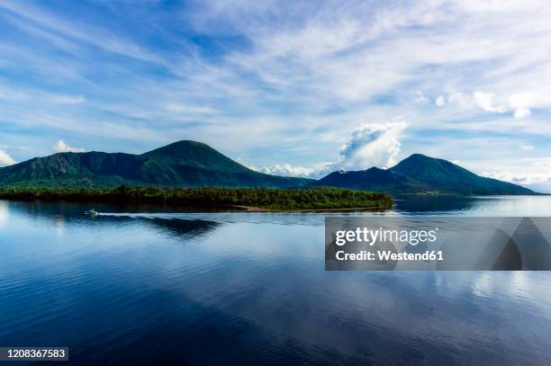 papua new guinea, east new britain province, rabaul, coastal hills of new britain island - papuma beach stock pictures, royalty-free photos & images