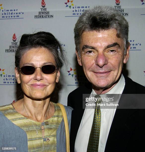 Paula Prentiss and Richard Benjamin during Show&Tel-Art of Connection- Exhibit and Auction at Zimmer Children's Museum in Los Angeles, California,...