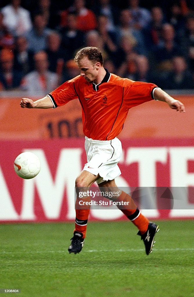 Dennis Bergkamp