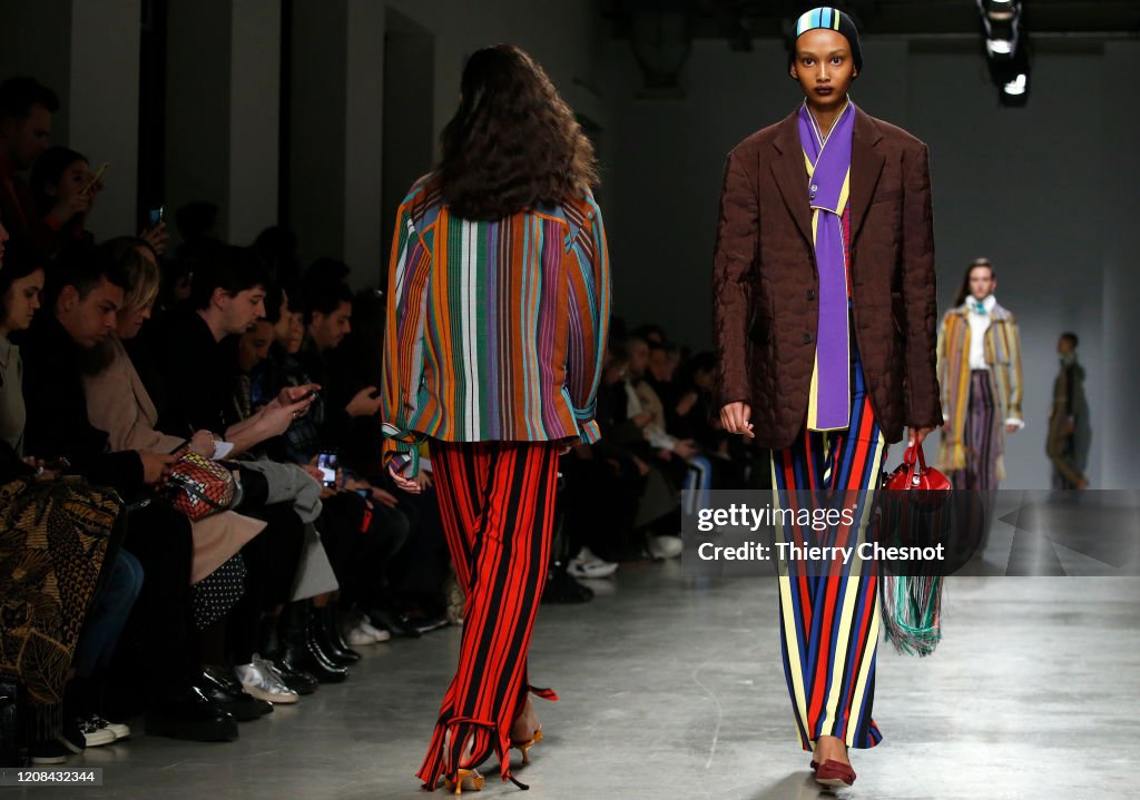 Kenneth Ize : Runway - Paris Fashion Week Womenswear Fall/Winter 2020/2021