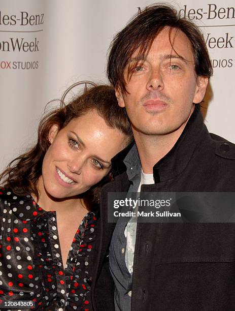 Ione Skye and Donovan Leitch during Mercedes-Benz Fall 2007 L.A. Fashion Week at Smashbox Studios - Seen at Smashbox Studios - Day 2 at Smashbox...