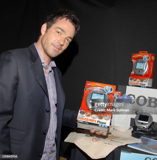 Jon Tenney in Backstage Creations Talent Retreat during Backstage Creations 2006 Screen Actors Guild Awards - The Talent Retreat - Day 1 at Shrine...