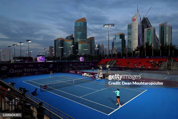General view with the city in the background as Svetlana Kuznetsova of Russia plays against Iga Swiatek of Poland during Day 3 of the WTA Qatar Total...