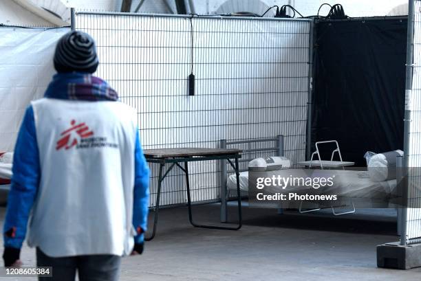 Tour & Taxis : ouverture du centre de triage, d'accueil et d'hébergement de MSF pour les populations vulnérables exclues du système de réponse contre...