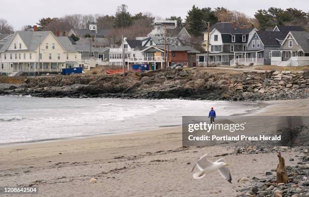 York Rbech Rocks 205 York Beach Me Stock Photos, High-Res Pictures, and Images - Getty ...