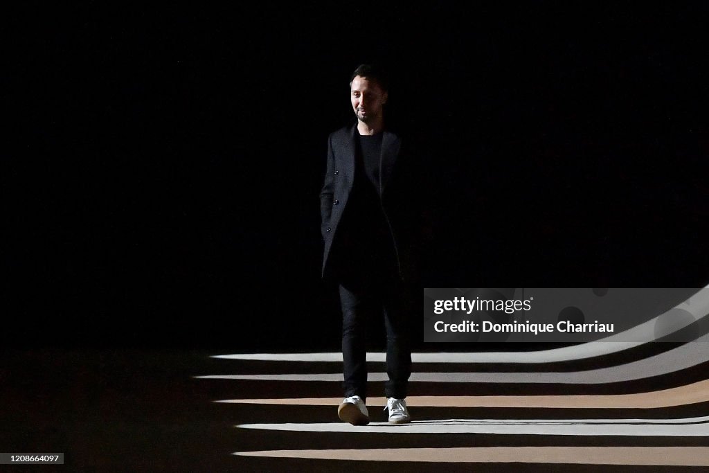 Saint Laurent : Runway - Paris Fashion Week Womenswear Fall/Winter 2020/2021