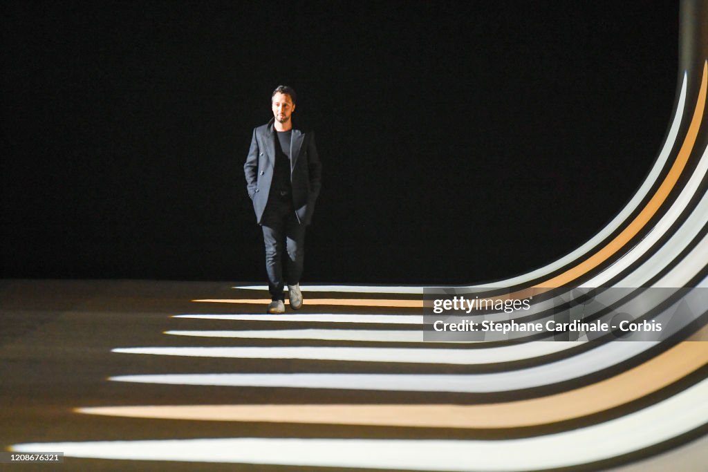 Saint Laurent : Runway - Paris Fashion Week Womenswear Fall/Winter 2020/2021