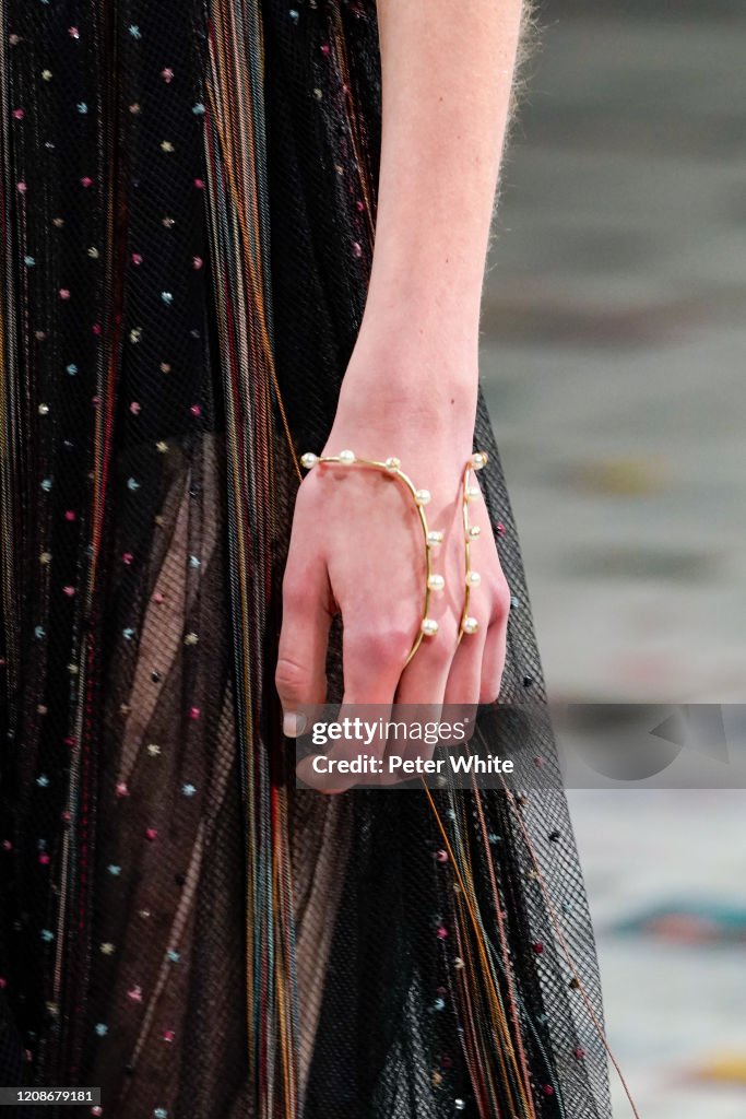 Dior : Runway - Paris Fashion Week Womenswear Fall/Winter 2020/2021