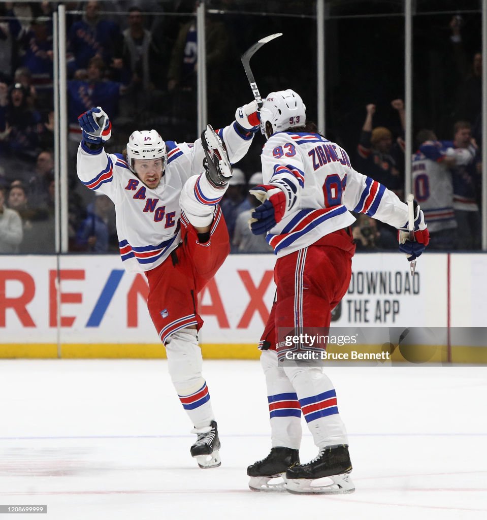 New York Rangers v New York Islanders